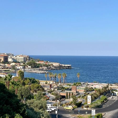 Sea View Holiday Apartment 卡塔尼亚 外观 照片
